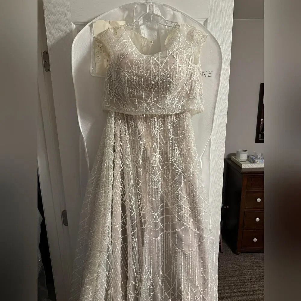 Evie Young Lyric Wedding Dress size 8, Brand NEW, 2 Piece Ivory/Latte - Picture 11 of 12
